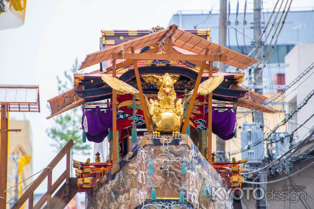 船鉾　金色の鷁（げき）