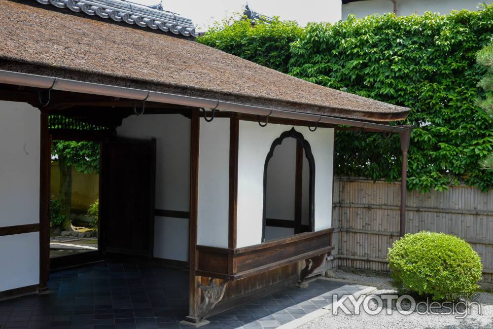 興臨院　花頭窓２