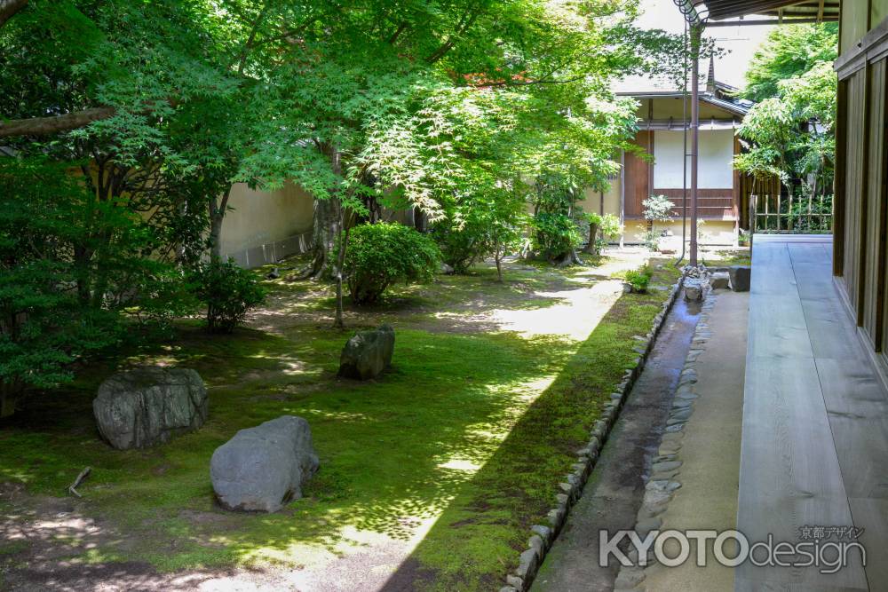 興臨院　静かな西庭園