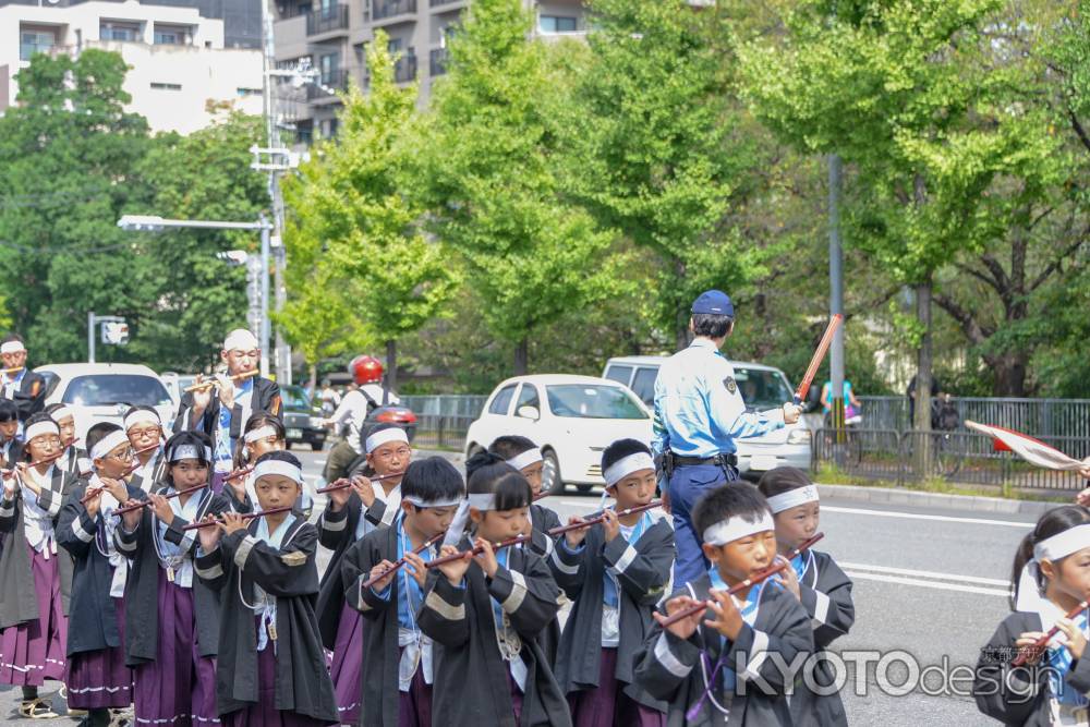 晴明祭　少年鼓笛隊の行列
