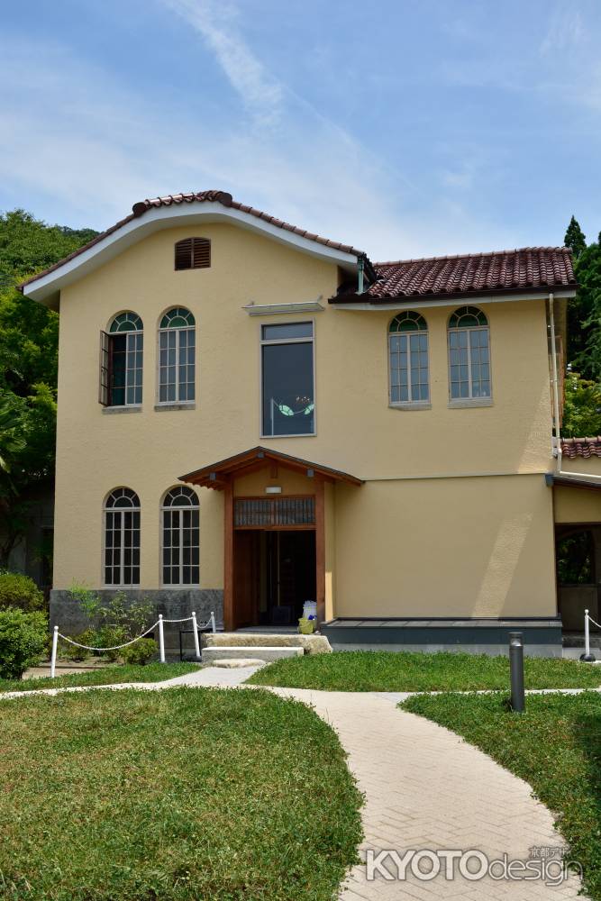 鹿ヶ谷、佇む洋館