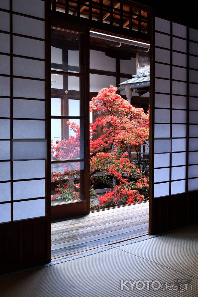 宿坊、静かな春