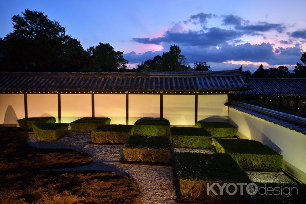 夕暮れの美庭