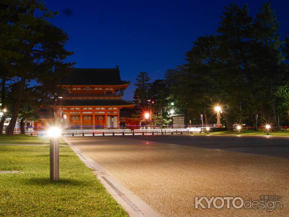 夜の平安神宮