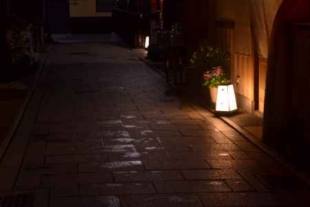 花見小路の路地