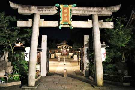 晴明神社ライトアップ