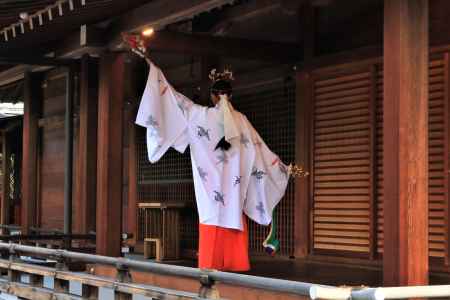 城南宮、梅カ枝神楽