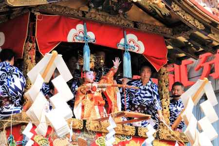 長刀鉾のしめ縄きり１