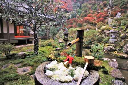 柳谷観音のお庭