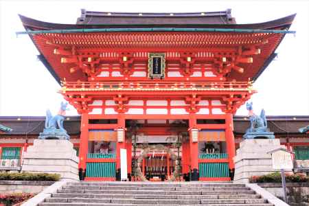 伏見稲荷大社の茅の輪