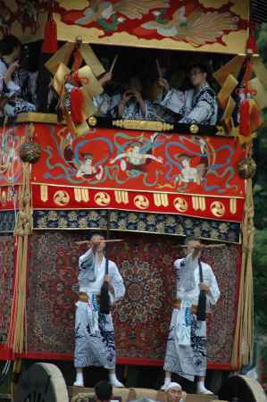 南観音山の音頭取と囃子方