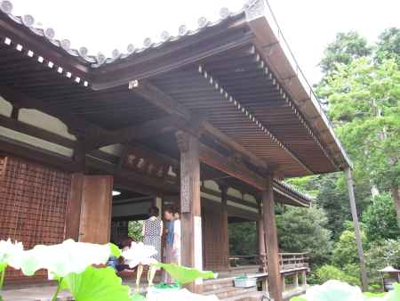 法金剛院の本堂