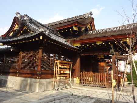 瀧尾神社 本殿東