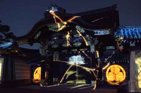 唐門に葵の御紋！