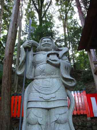 御髪神社の毘沙門天