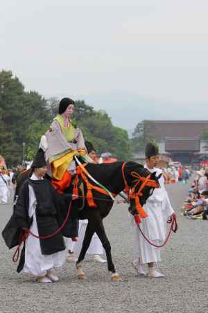 葵祭 駒女