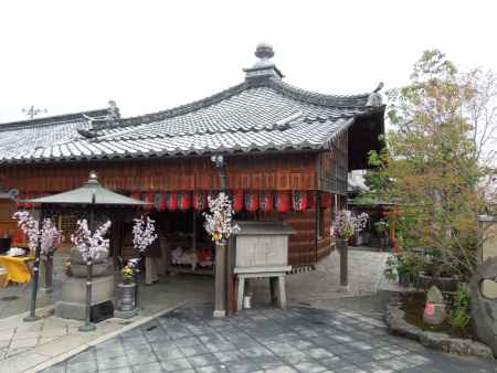 石像寺（釘抜地蔵）の本堂