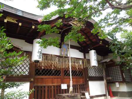 首途八幡宮拝殿