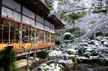 三千院　雪景色