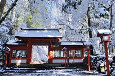 貴船神社　雪の奥宮　
