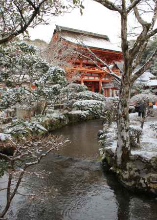 上賀茂神社の楼門