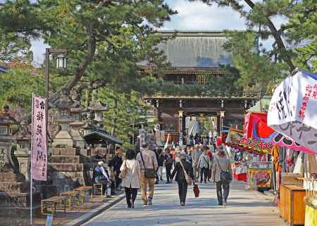 北野天満宮の参道