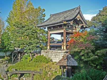 西本願寺の鐘楼