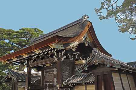 京都御所の建礼門