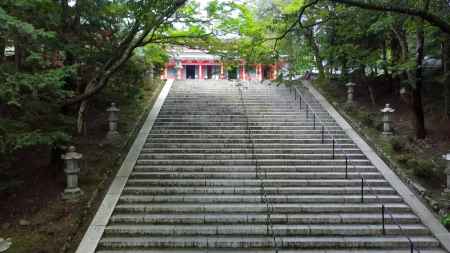 比叡山延暦寺　阿弥陀堂への石段