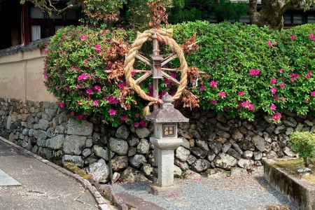 岩倉花園町の愛宕燈籠