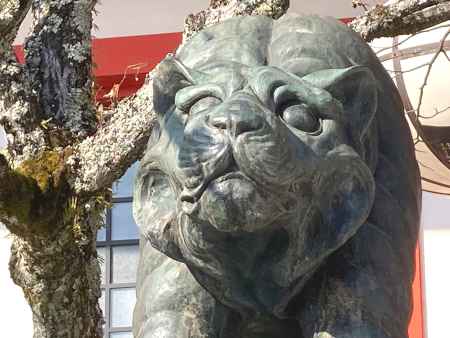 鞍馬寺の阿吽の虎