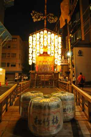 前祭鉾曳き初め　鶏鉾