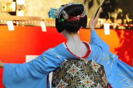 祇園祭後祭エコ屋台村　舞の披露