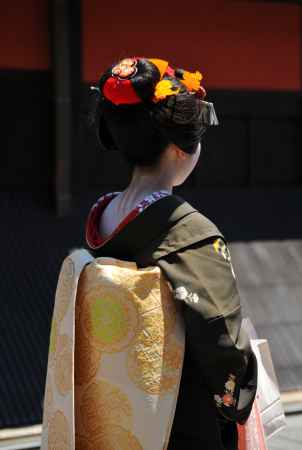 照りつける太陽