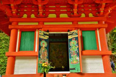 三重塔初層特別開扉