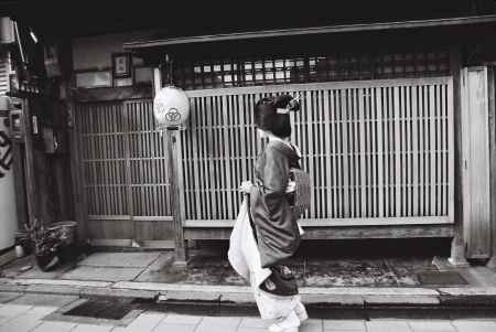 事始め　2018　モノクロ