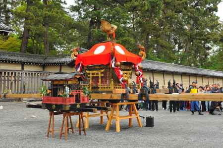京都仙洞御所の前