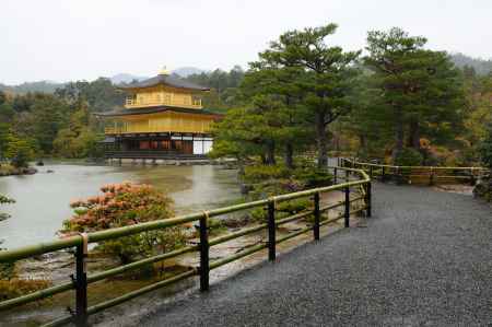 前進できる通路