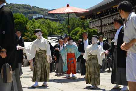 お稚児さんと禿さん