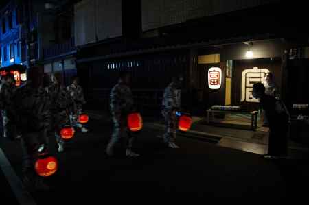 宵山　女将さん