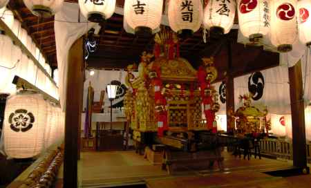 出御祭　御神輿