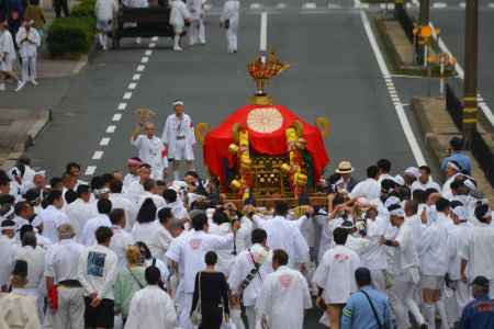 南大内横断歩道橋　ホイっとホイっと