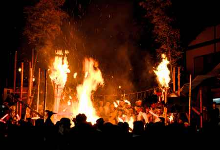 鞍馬の火祭　2023