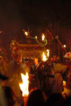 鞍馬の火祭　御神輿　復活