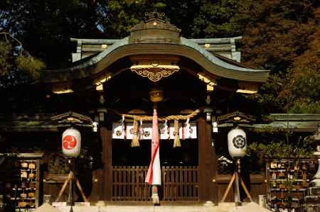 八大神社さん本殿