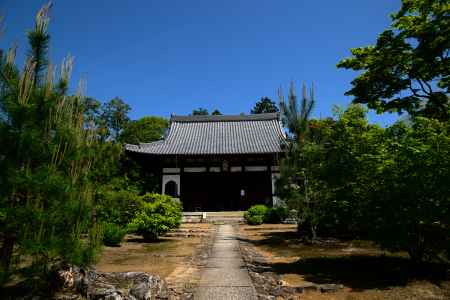 大雄殿　快晴