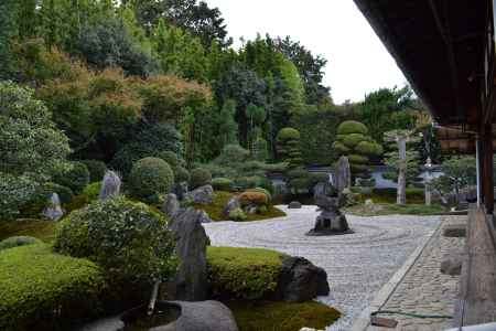 霊雲院　九山八海の庭