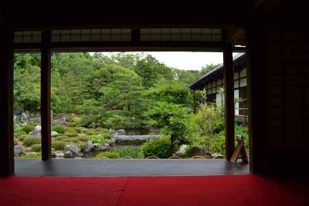 等持院　書院より庭園を望む