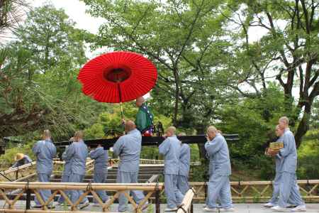 智積院　お勤め