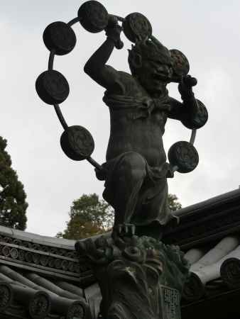 柳谷観音楊谷寺山門の雷神